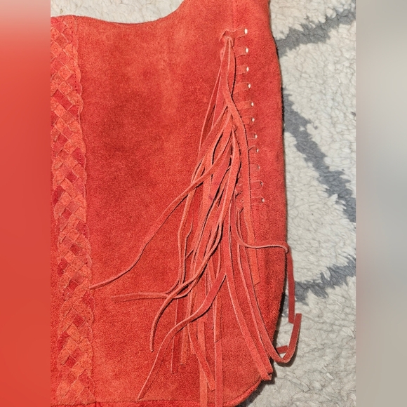 Raj Imports 100% Genuine Leather Fringe Boho Style Crossbody Bag - Picture 2 of 6